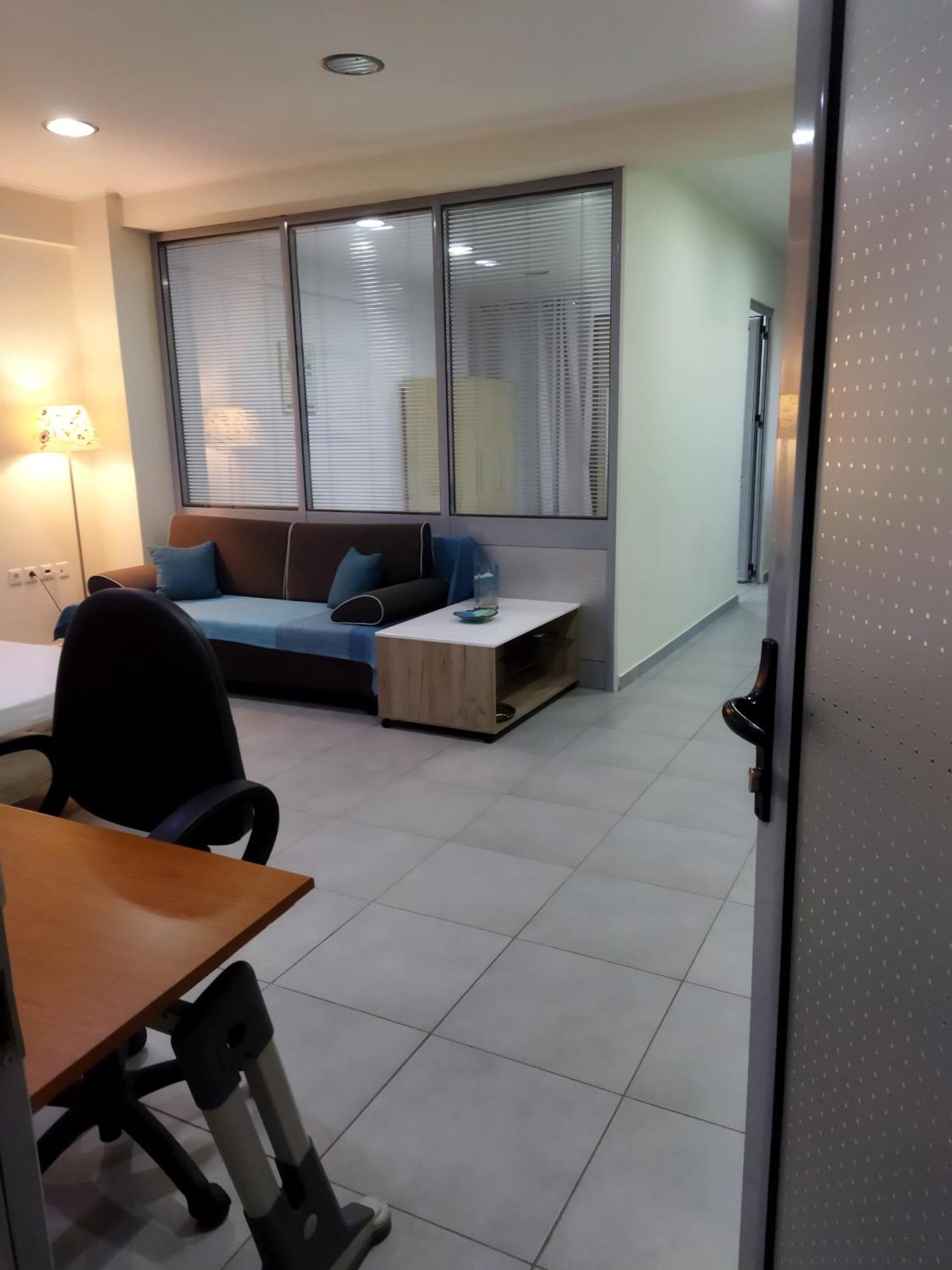 Cozy Apartment Near To The Airport Kuvarász Kültér fotó
